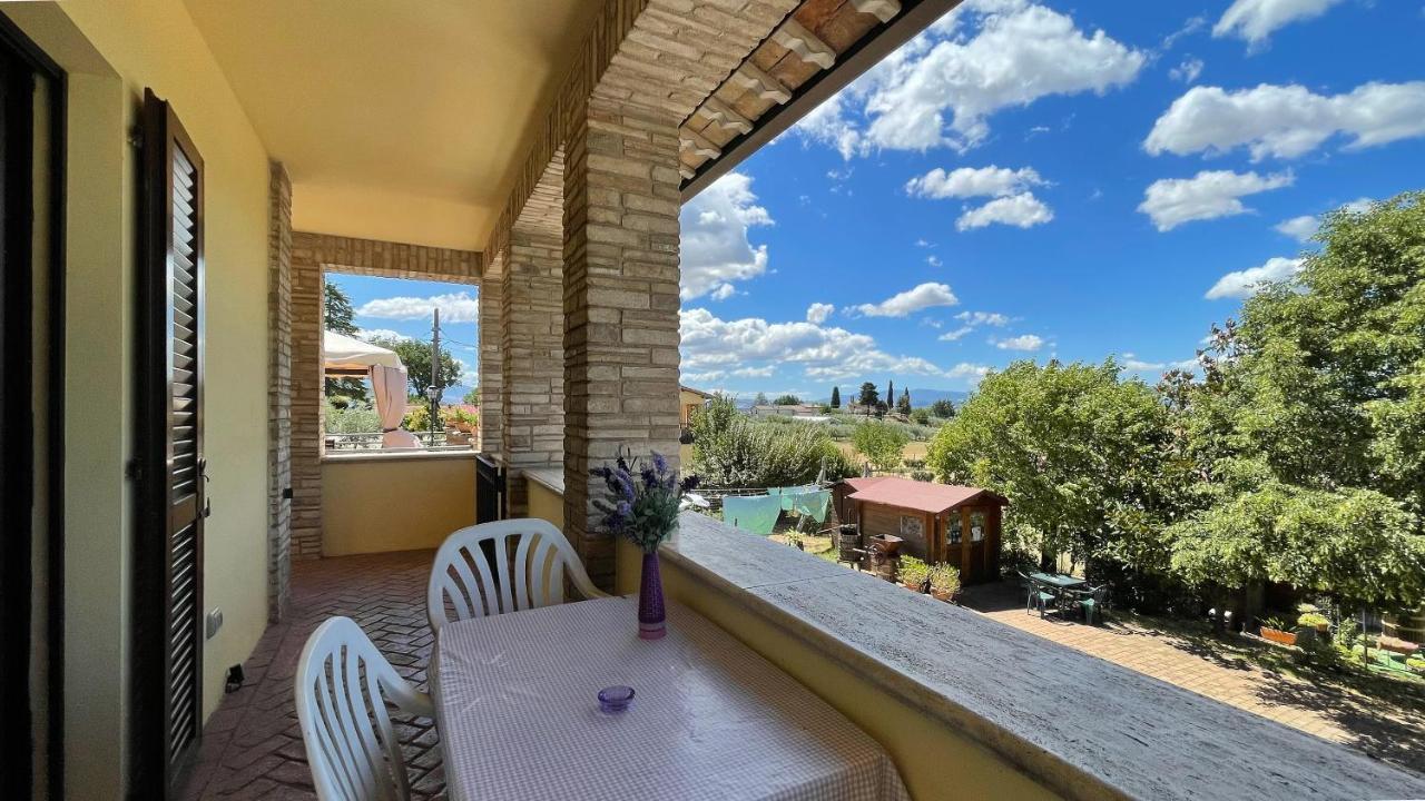 La Sorgente Del Subasio Apartments Assisi Kültér fotó