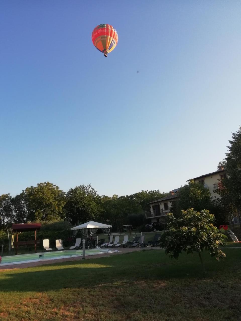 La Sorgente Del Subasio Apartments Assisi Kültér fotó